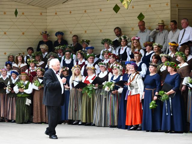Inčukalna 54. Dziesmu dienas  gājiens